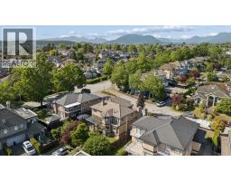 2594 Palisade Crescent, Port Coquitlam, BC V3C6B2 Photo 10