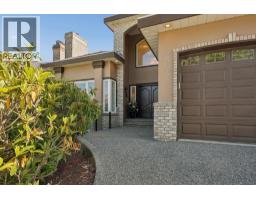 2594 Palisade Crescent, Port Coquitlam, BC V3C6B2 Photo 6