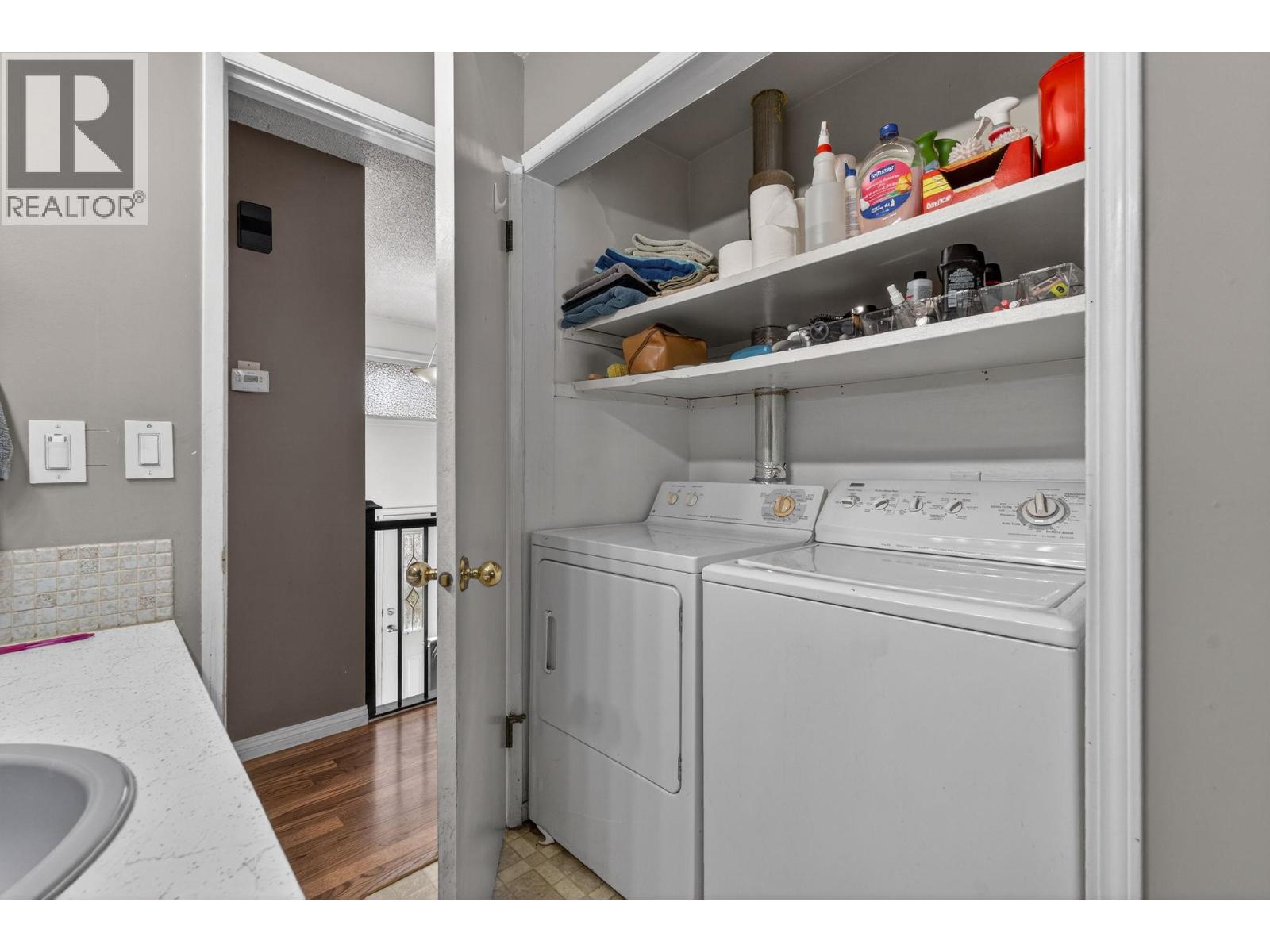 290 Pearson Road - 19