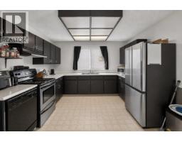 Family room - 290 Pearson Road, Kelowna, BC V1X2L6 Photo 8