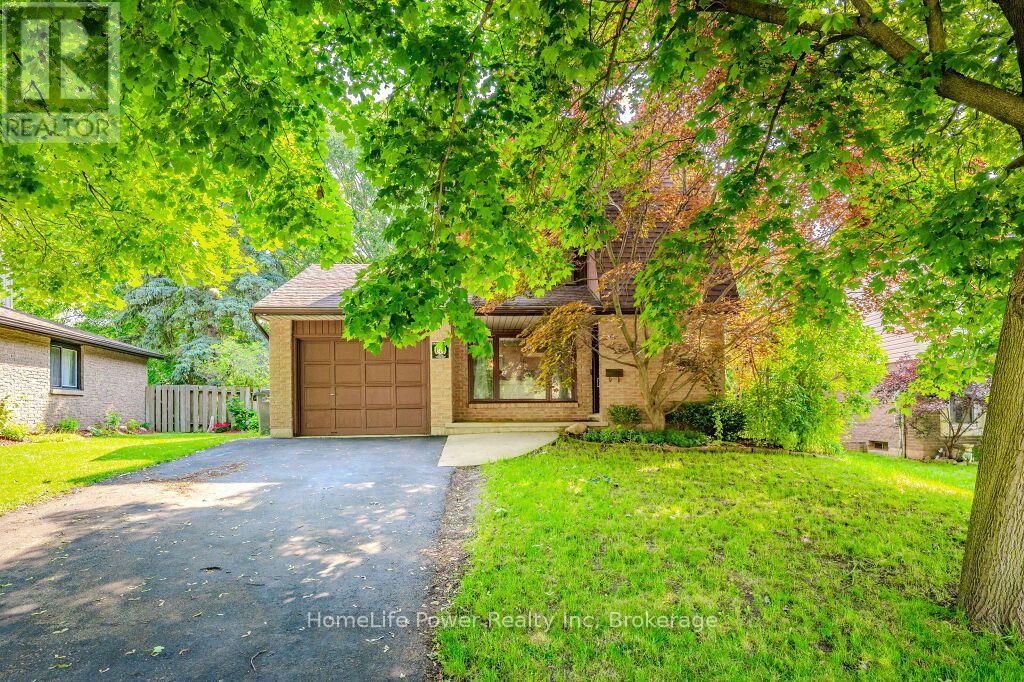 40 FERMAN DRIVE, Guelph (Willow West/Sugarbush/West Acres) — photo 3