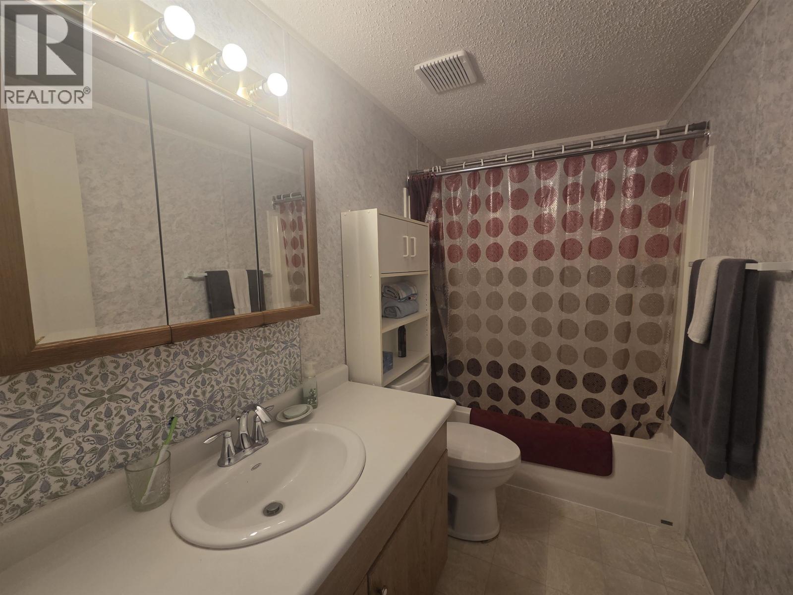 Photo 12 of 13 — 88 6100 DAKELH TI · Prince George, BC