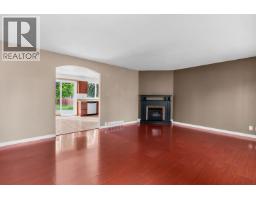 Photo 14 of 32, 3681 HAZEL DRIVE · Prince George, BC