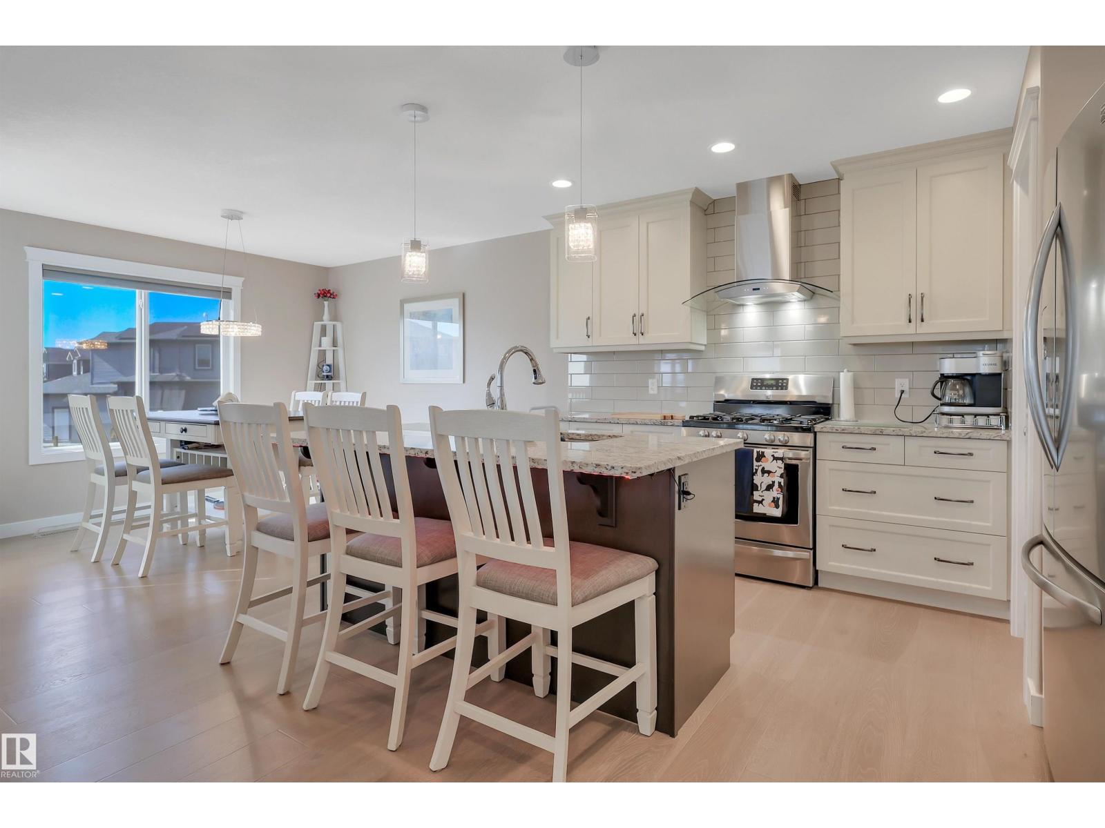 34 Southbridge Cres - 11
