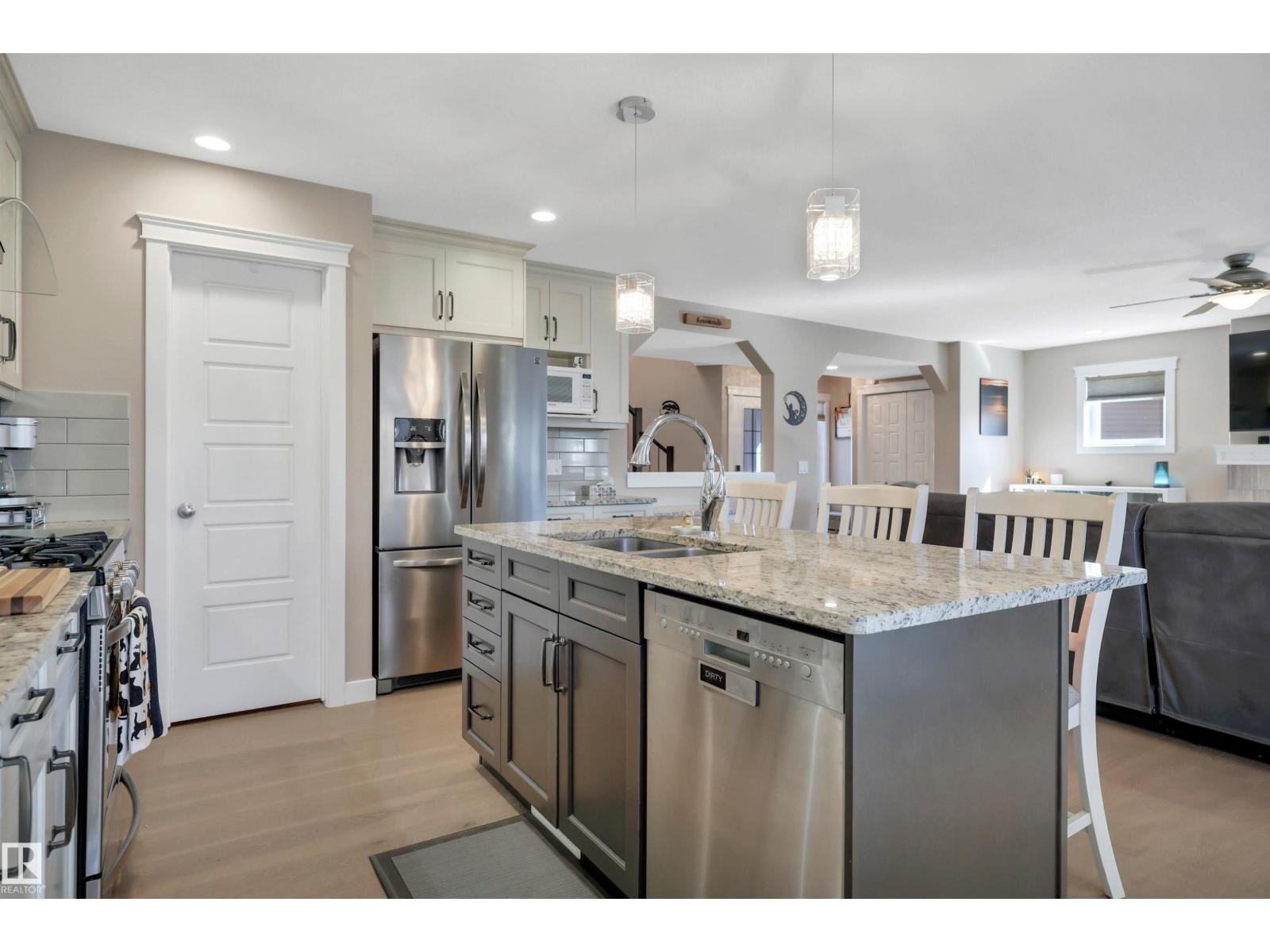 34 Southbridge Cres - Image 14