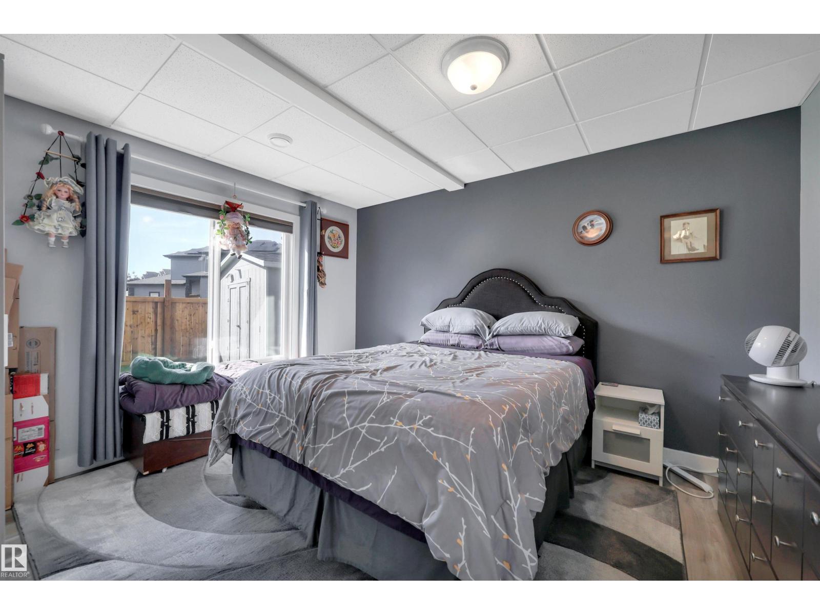 34 Southbridge Cres - 46
