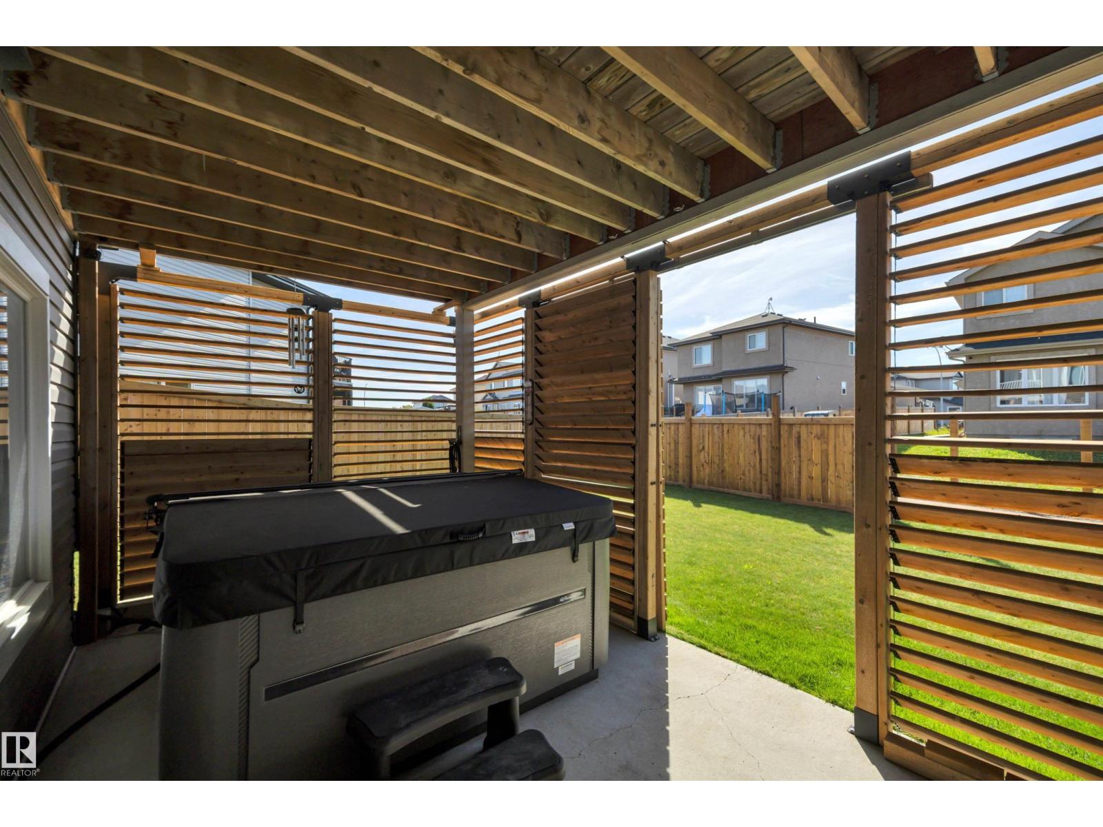 34 Southbridge Cres - 57