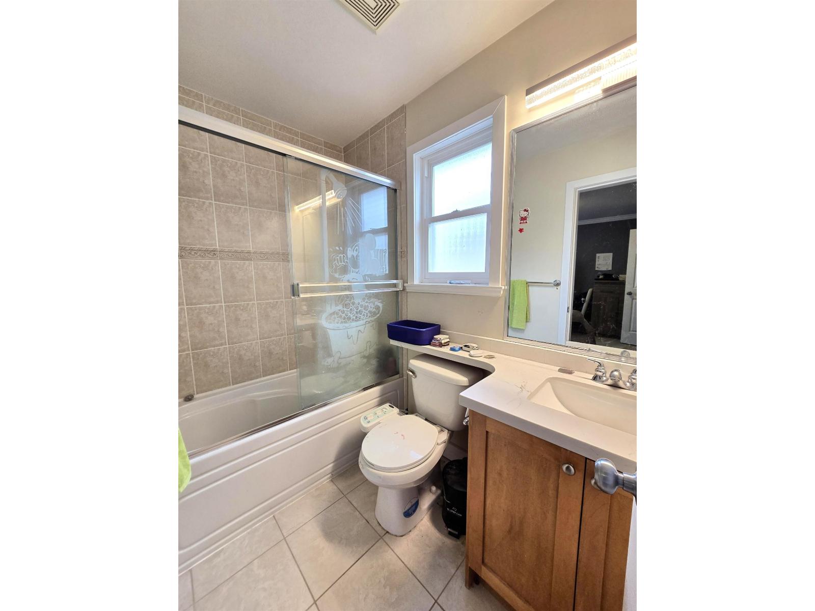 19650 73A AVENUE, Langley