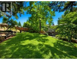 1825 Brunette Avenue, Coquitlam, BC V3K1H3 Photo 28