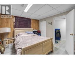 1825 Brunette Avenue, Coquitlam, BC V3K1H3 Photo 16