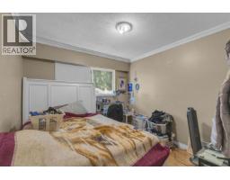 1825 Brunette Avenue, Coquitlam, BC V3K1H3 Photo 15
