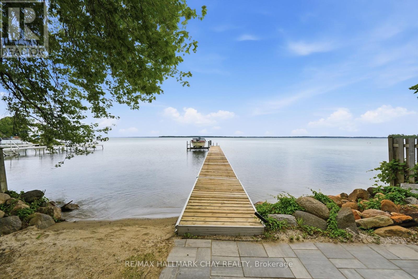 2345 CRYSTAL BEACH ROAD - 36