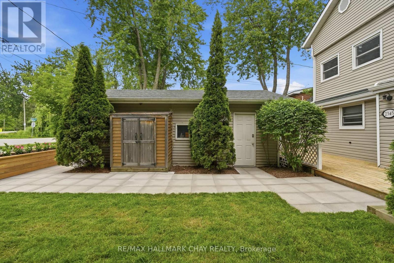 2345 CRYSTAL BEACH ROAD - Image 28
