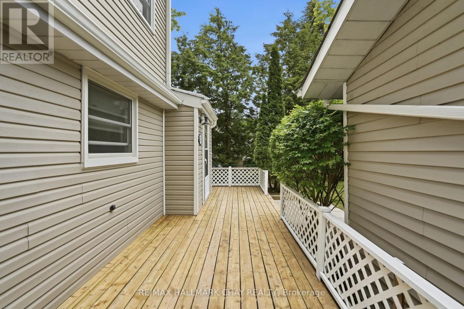 2345 CRYSTAL BEACH ROAD - 30
