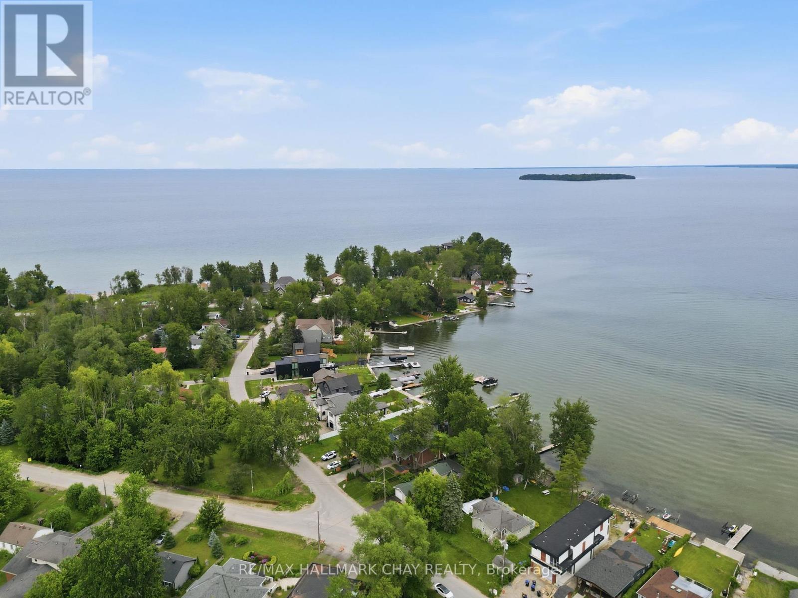 2345 CRYSTAL BEACH ROAD - 44