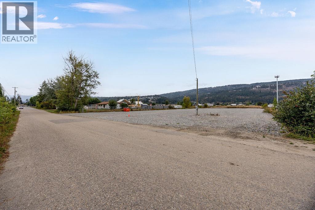  2206 McGowan Street, Enderby