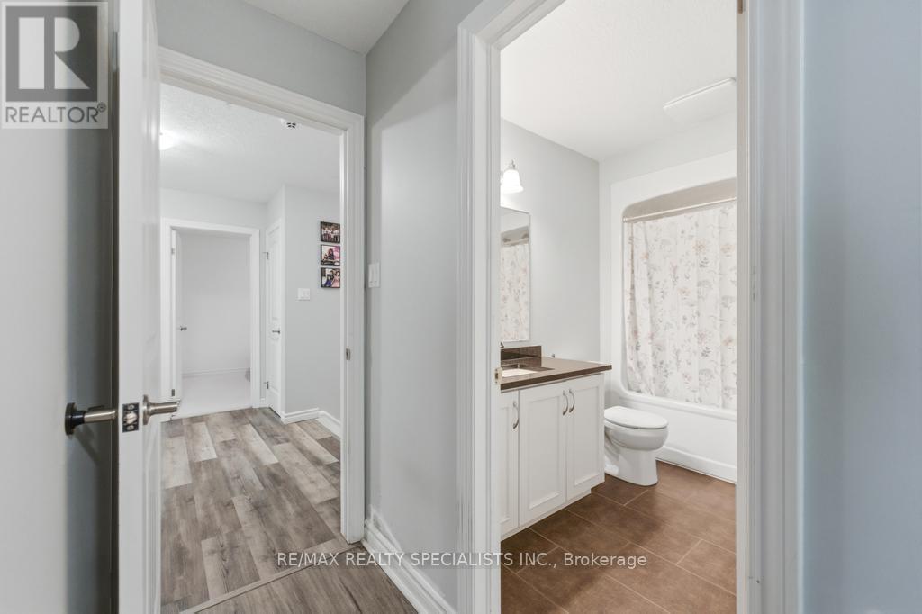 #2 101 FREDERICK DRIVE - Image 19