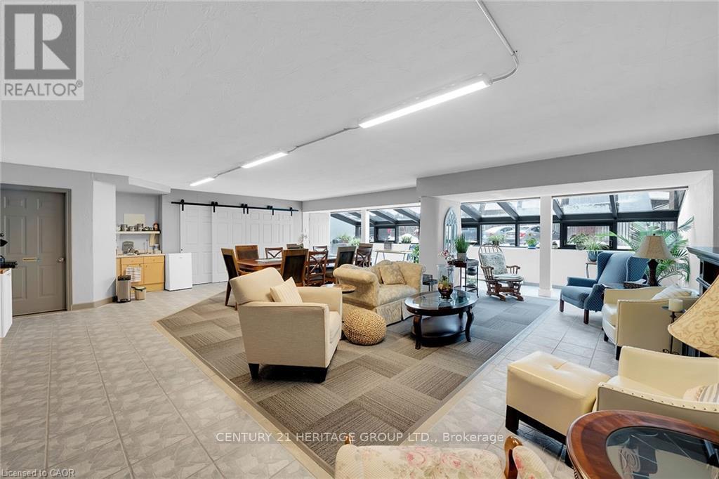 #202 20 JOHN STREET - 17