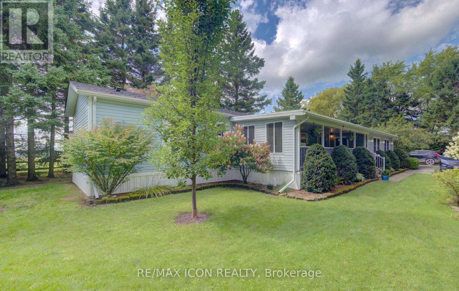 30 GRAND VISTA CRESCENT - 4