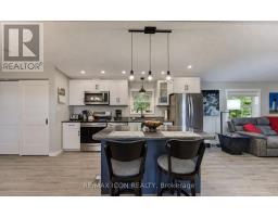 30 Grand Vista Crescent, Wellington North, ON N0G2L0 Photo 12