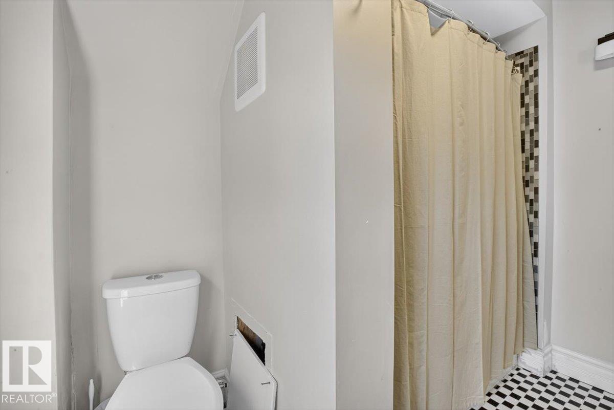 11636 95A ST NW - Image 26