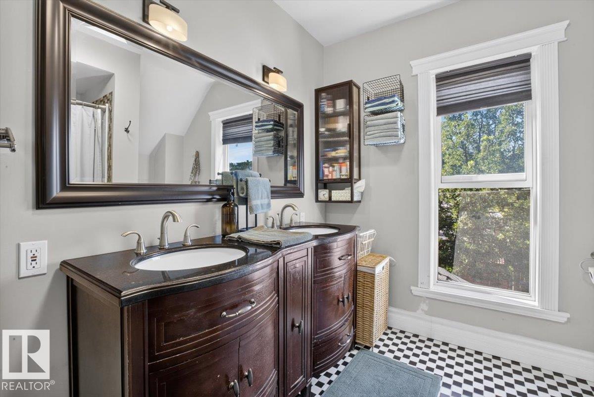 11636 95A ST NW - Image 25