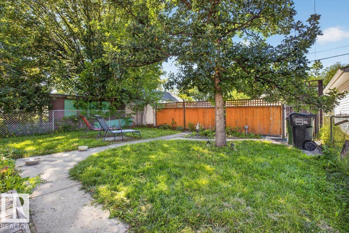 11636 95A ST NW - 38