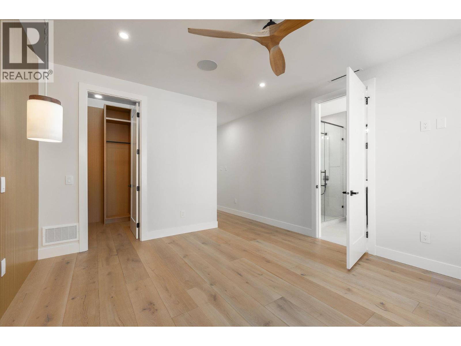 1082 Carnoustie Drive, Kelowna