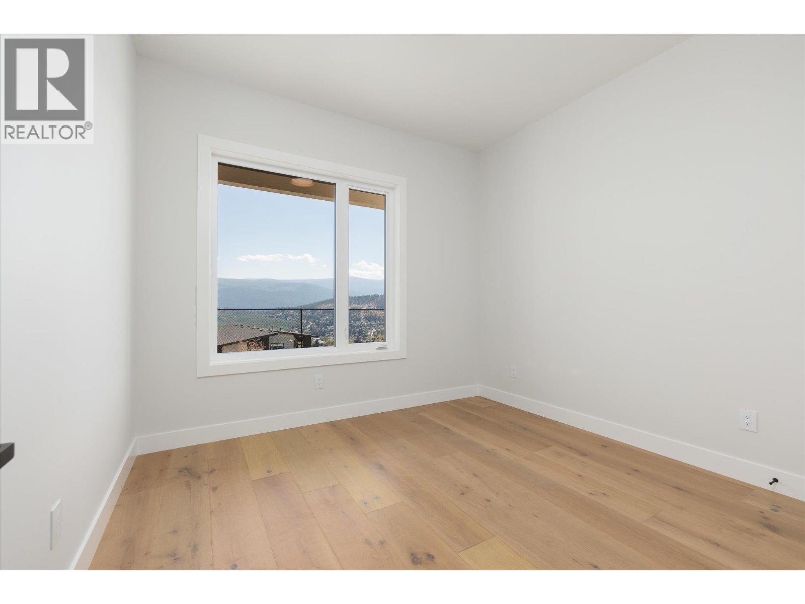 1082 Carnoustie Drive, Kelowna
