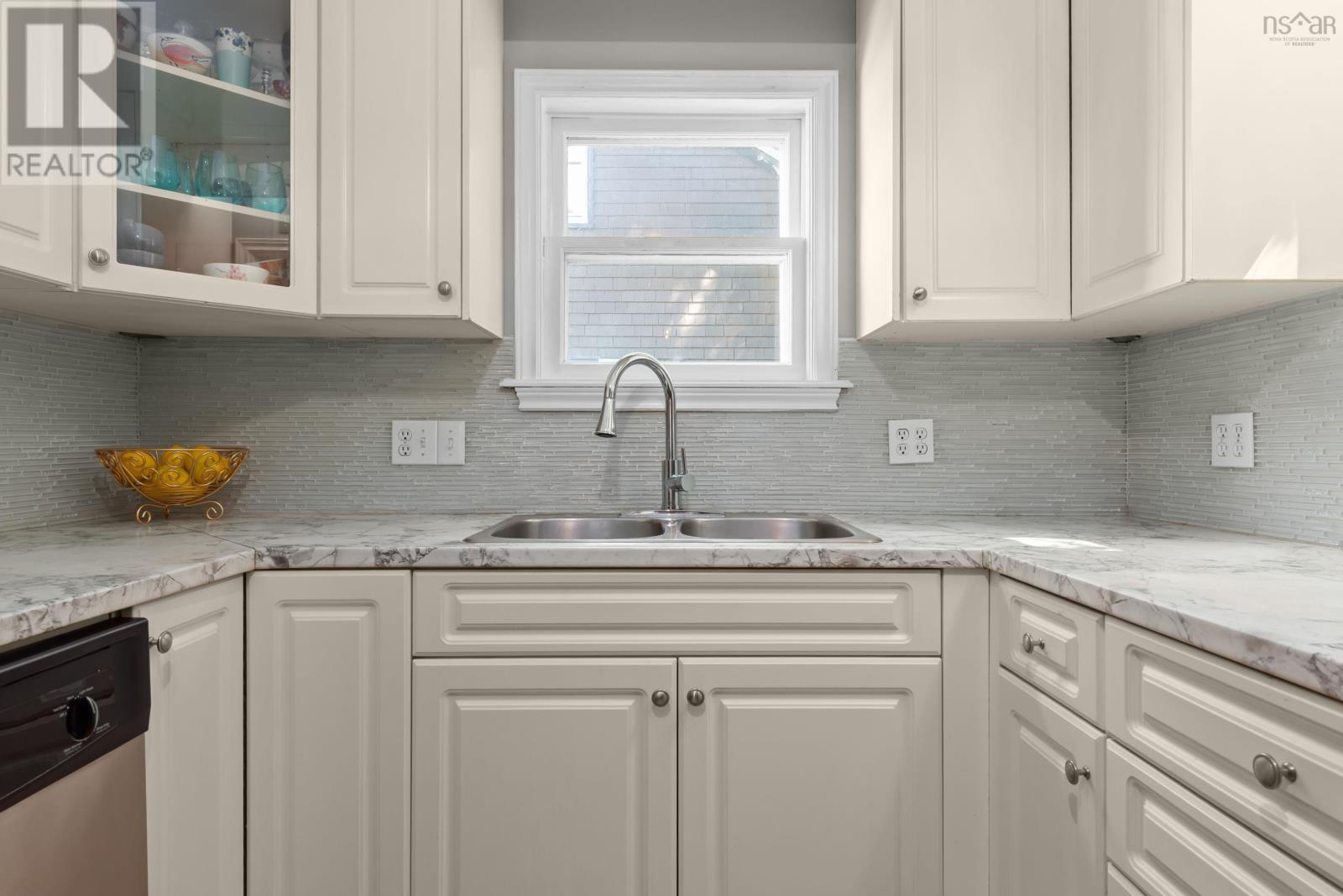 1237 Purcells Cove Road - 12