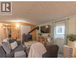 Storage - 828 Dusseault, Yellowknife, NT X1A2Z4 Photo 8