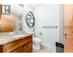 207 Eldorado Close NE - photo 28