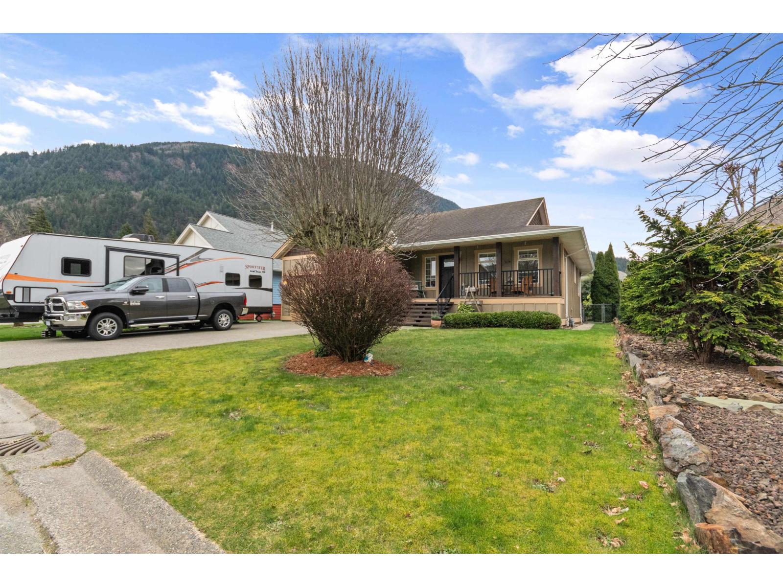 246 BALSAM AVENUE, Harrison Hot Springs, Harrison Hot Springs