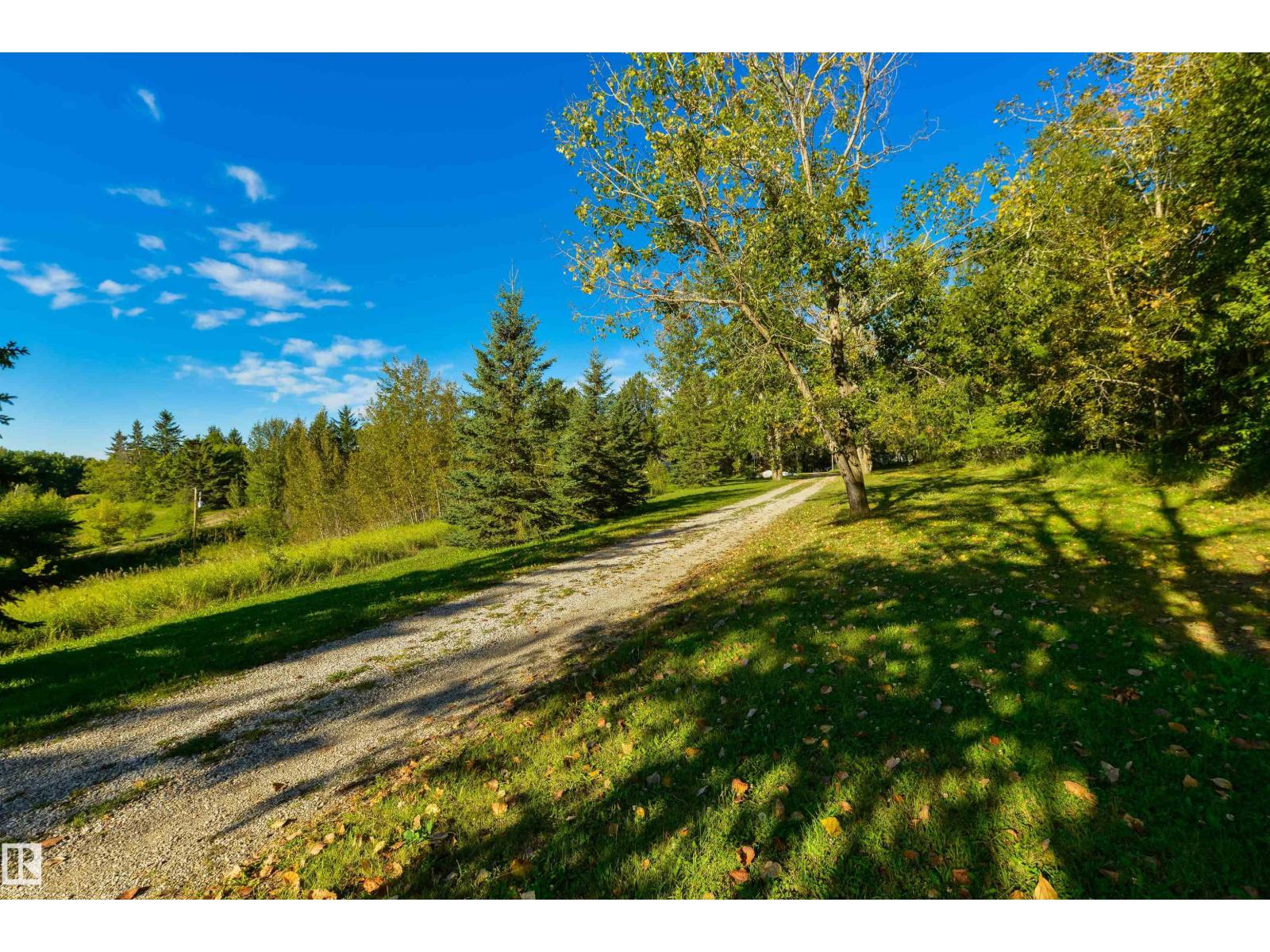 #4 2103 TWP ROAD 525 B - 43