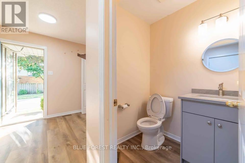 #1 155 Killarney Road, London North (North H), Ontario, N5X3X8, London North (North H), Ontario — photo 4 of 5