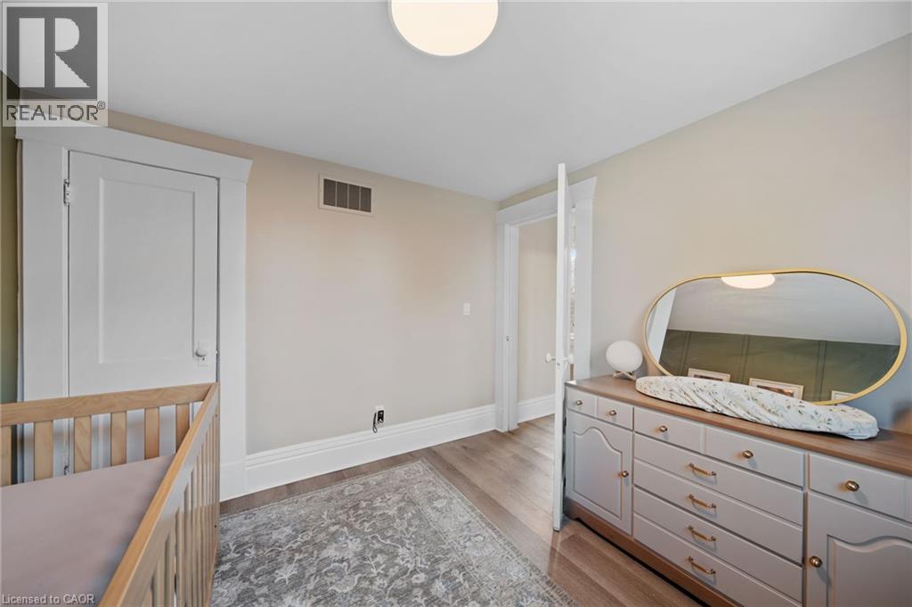 80 Sarah Street — photo 27