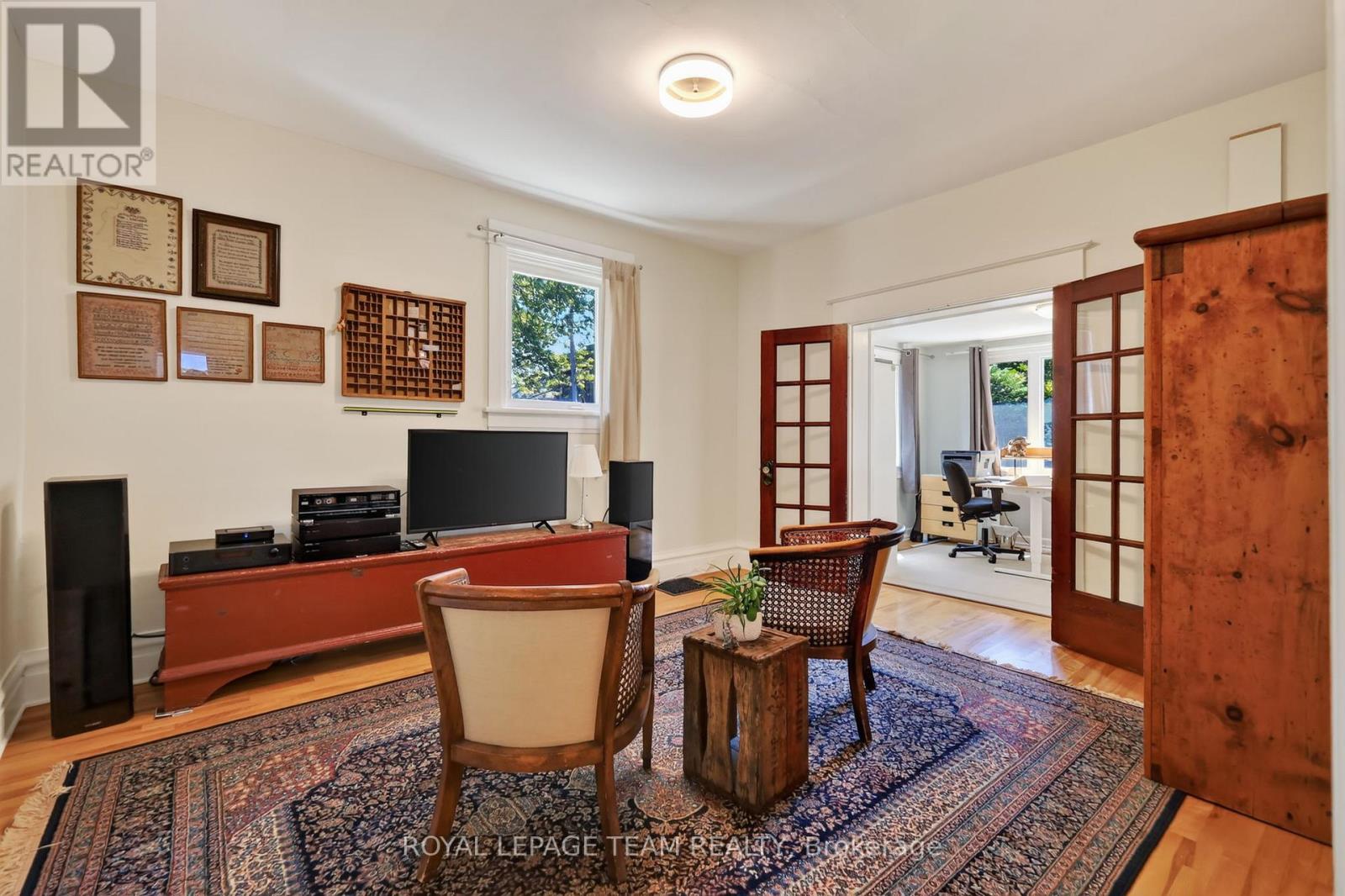 10 CLARENDON AVENUE - Image 18