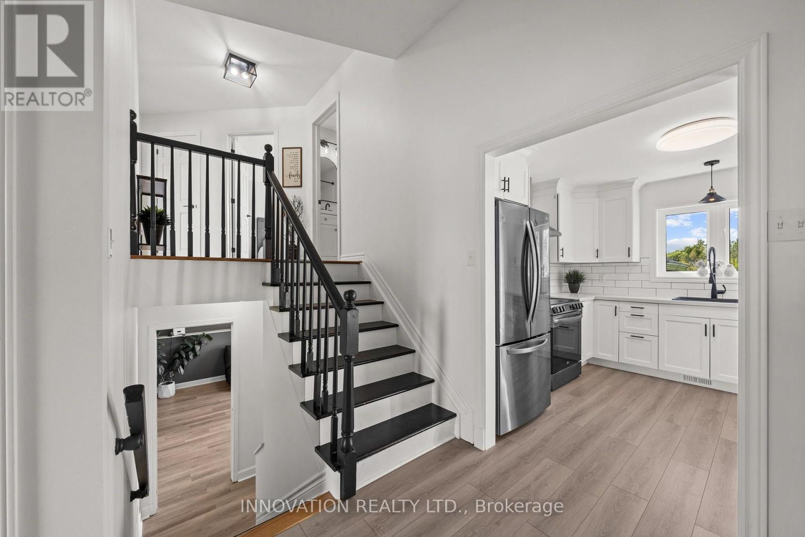 281 GREYSTONE CRESCENT - Image 14