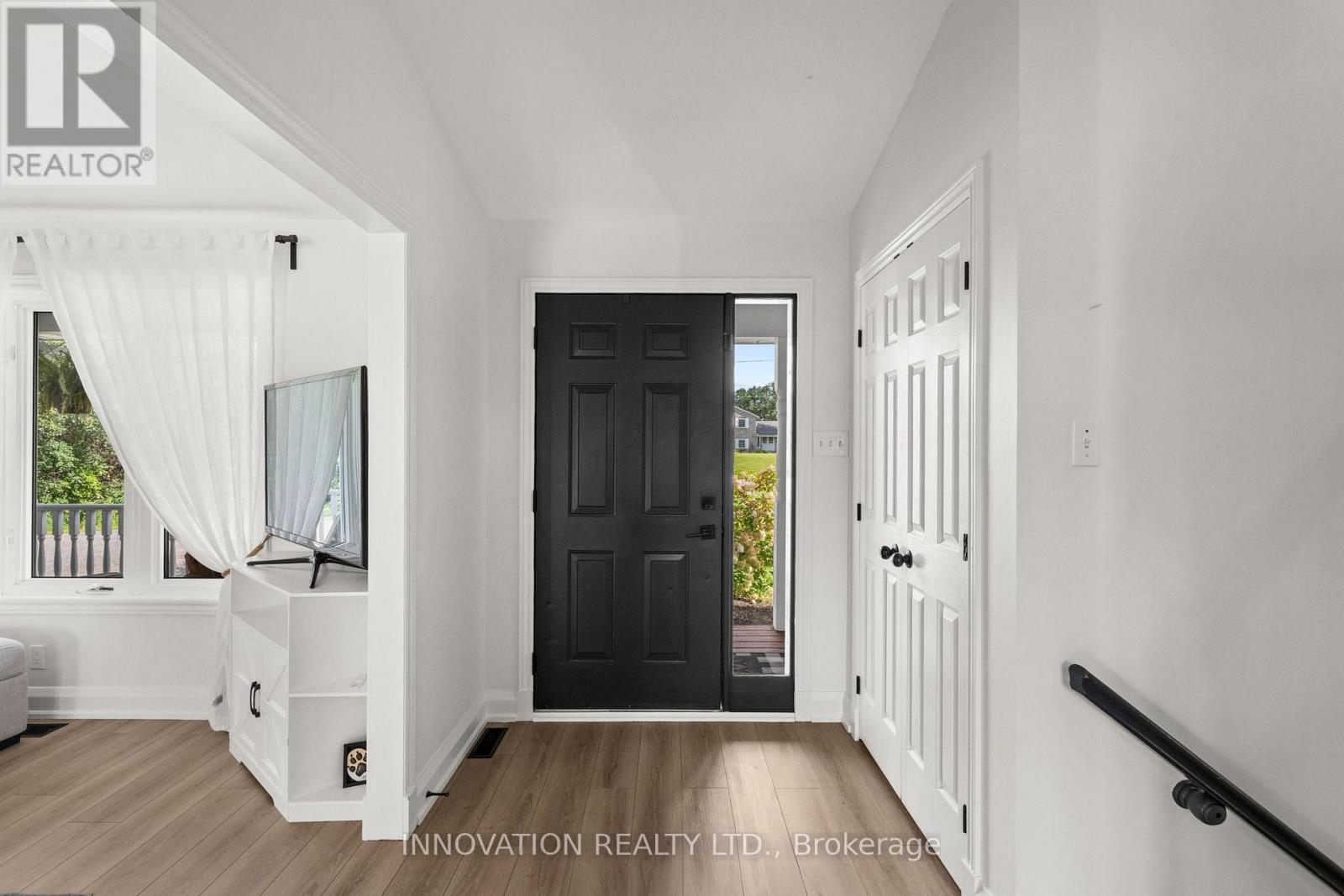 281 GREYSTONE CRESCENT - Image 6