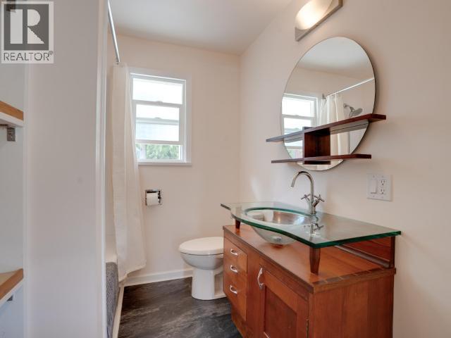 5392 DALE AVE - 13
