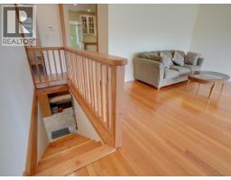 5392 Dale Ave, Powell River, BC V8A3W2 Photo 17
