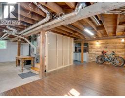 5392 Dale Ave, Powell River, BC V8A3W2 Photo 19