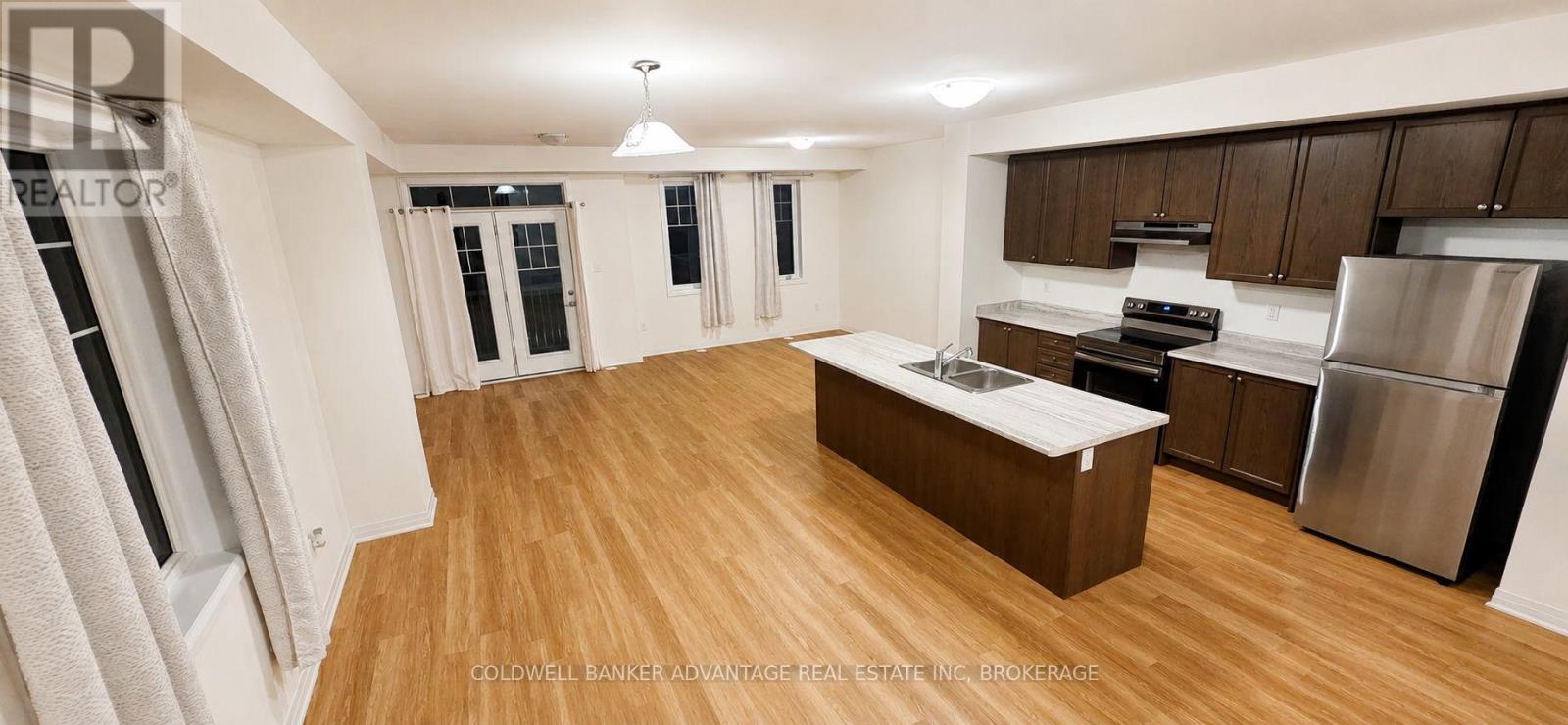11 Gunnel Road, Welland (Dain City), Ontario, L3B0P3, Welland (Dain City), Ontario — photo 4 of 5