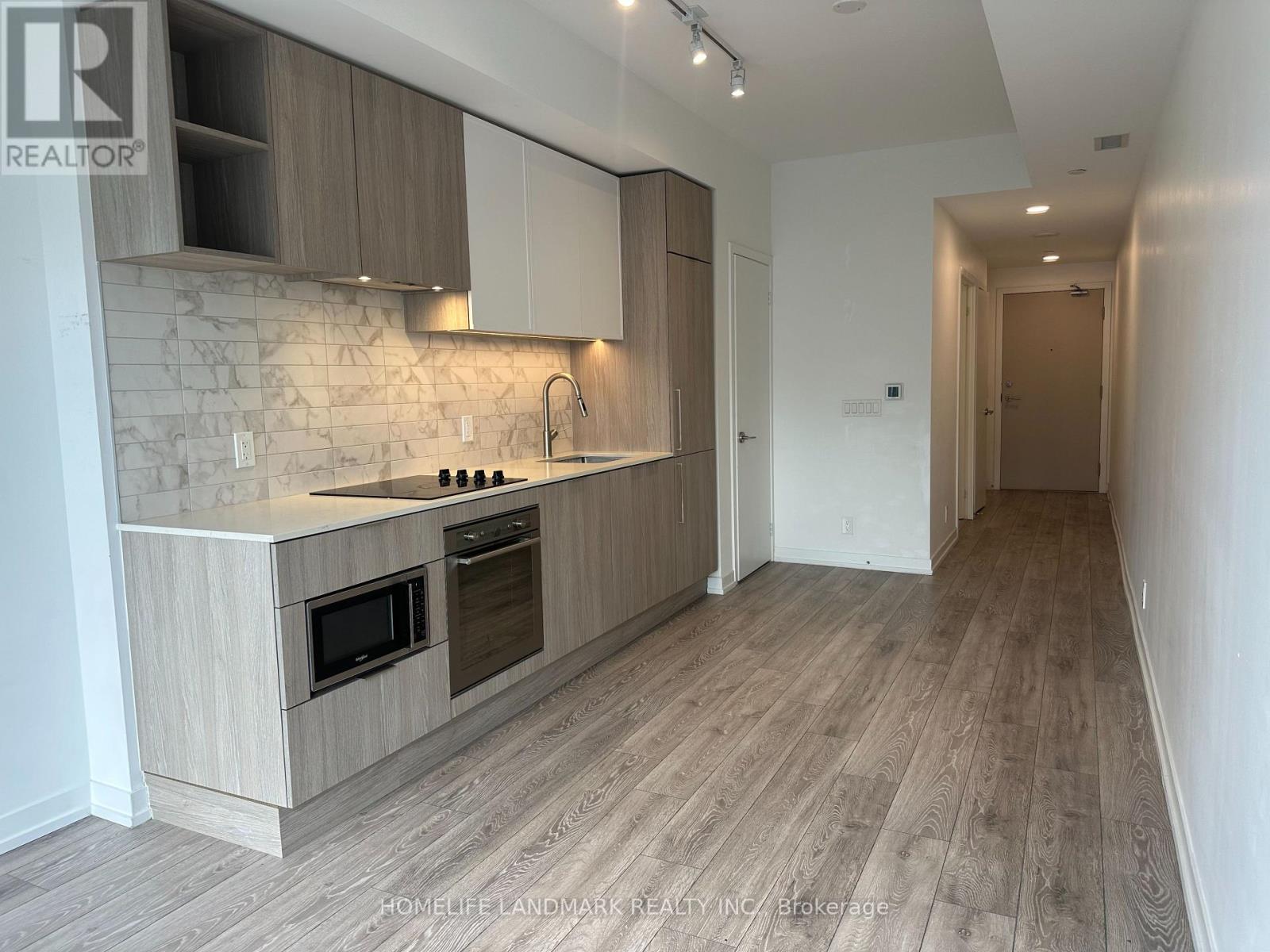 #535 2020 BATHURST STREET - 10
