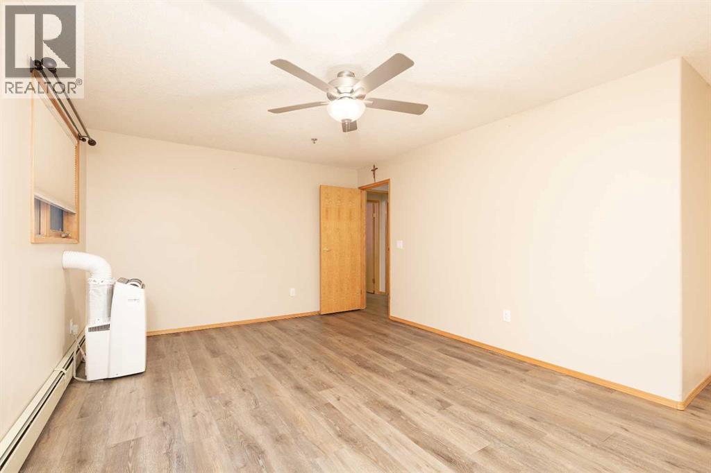 #104 75 1 Avenue S - 17