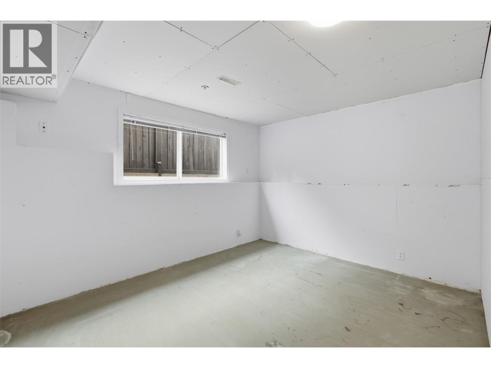 8840 Badger Drive - Image 38