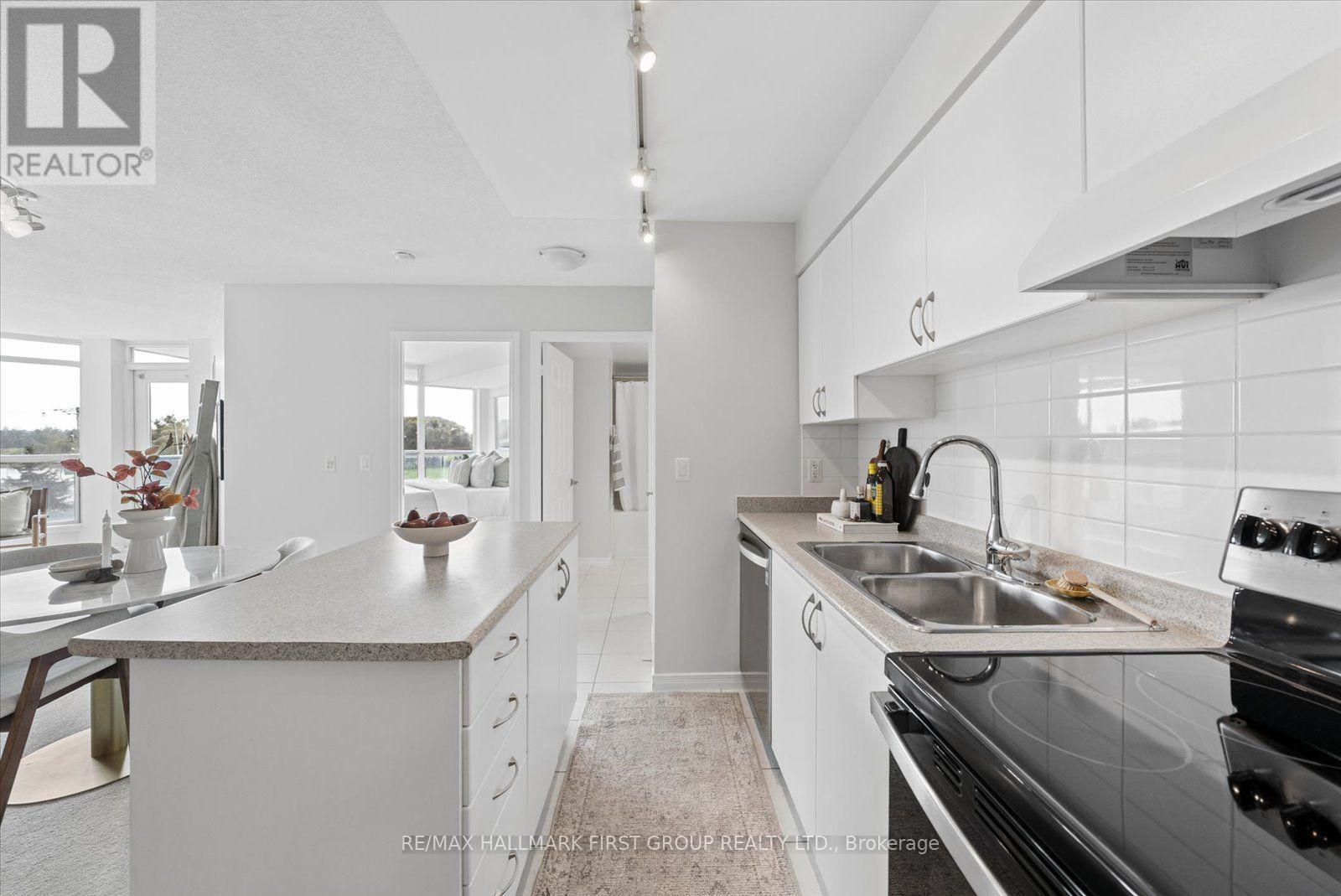 #312 340 WATSON STREET - 7