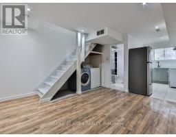 9 Allister Avenue, Toronto, ON M1M3K7 Photo 34