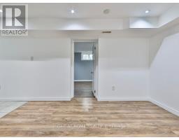 9 Allister Avenue, Toronto, ON M1M3K7 Photo 36