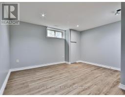 9 Allister Avenue, Toronto, ON M1M3K7 Photo 45